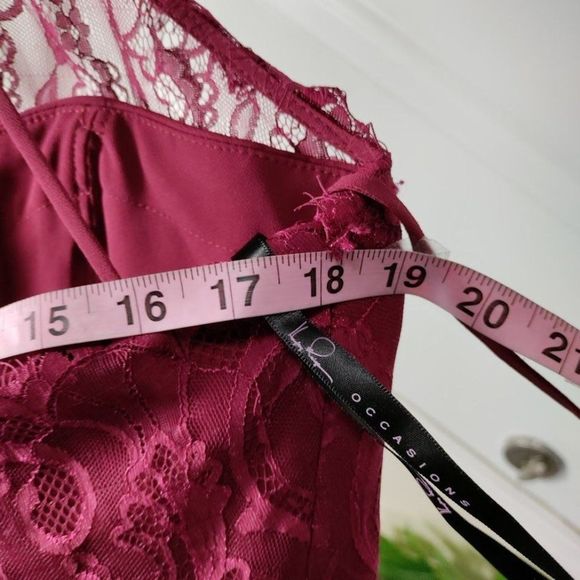 Hayley Paige "5857 - Burgundy" Lace Chiffon Burgundy Dress  12 - Picture 12 of 15